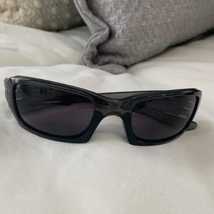 Oakley sunglasses - hardly used